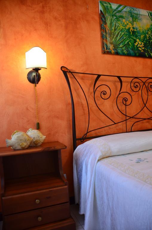 Costa Azzurra Hotell Giardini Naxos Exteriör bild